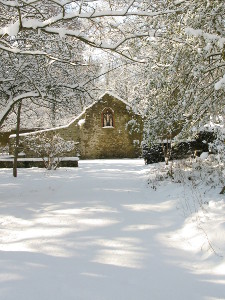 Nun's calvary in the snow